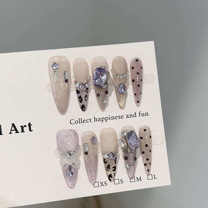 Elegant Glamorous Press-On Nail Art Set with Various Embellishments