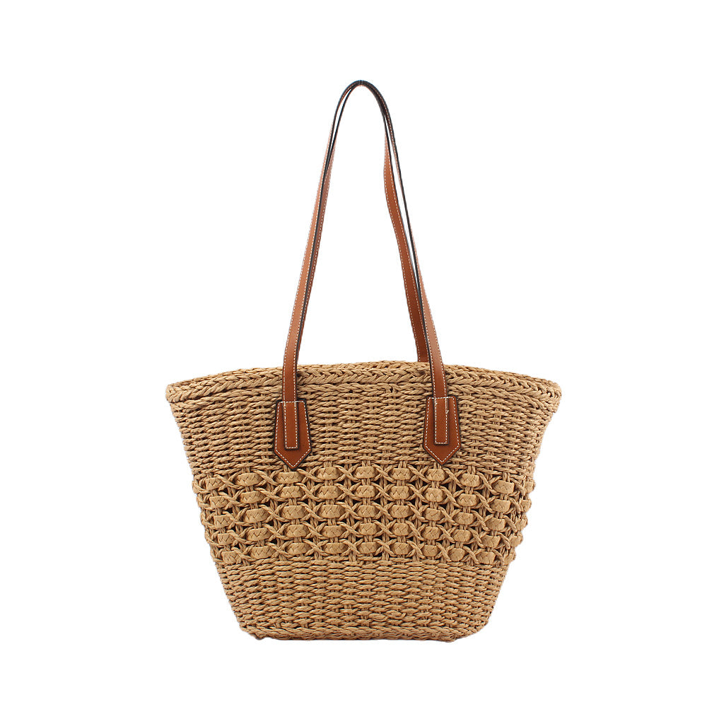 Braided tote bag with elegant faux leather handles Stornfield