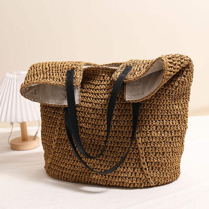 Stylish and Spacious Rattan Bag Stornfield