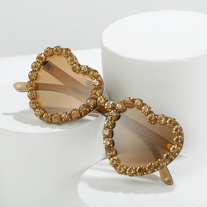 Heart-Shaped Glamorous Sunglasses Stornfield