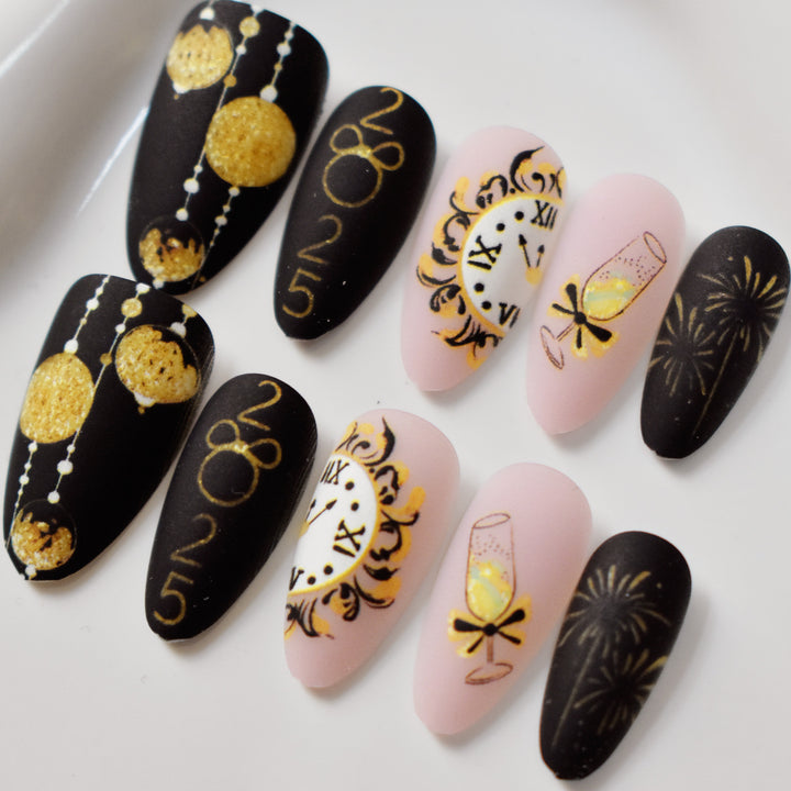 Festive New Year Themed Press-On Nail Art Stornfield