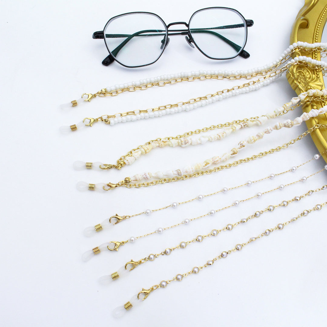 Coastal Shell-Decorated Eyewear Chain Stornfield