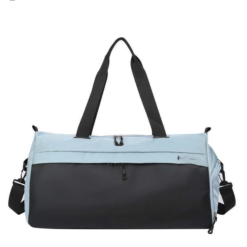 Spacious travel bag with removable shoulder strap Stornfield