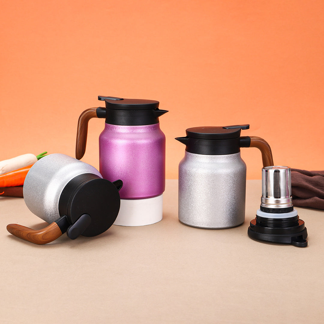Women’s insulated kettle with practical spout Stornfield
