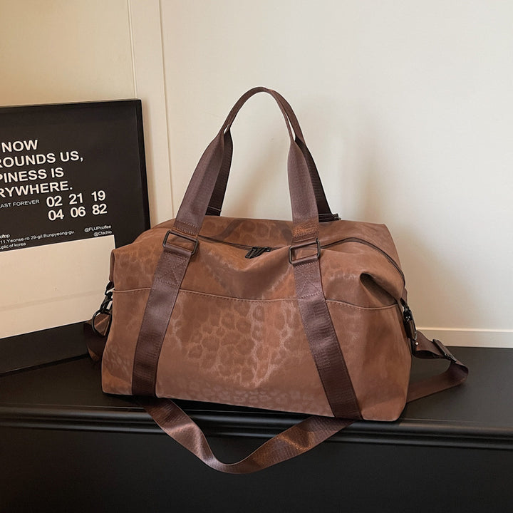 Sporty travel bag with structured upper material Stornfield