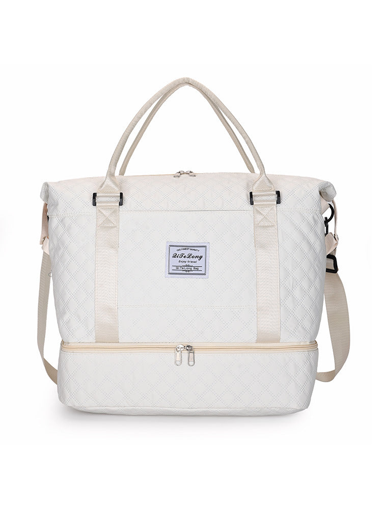 Quilted Multi-Compartment Travel Bag