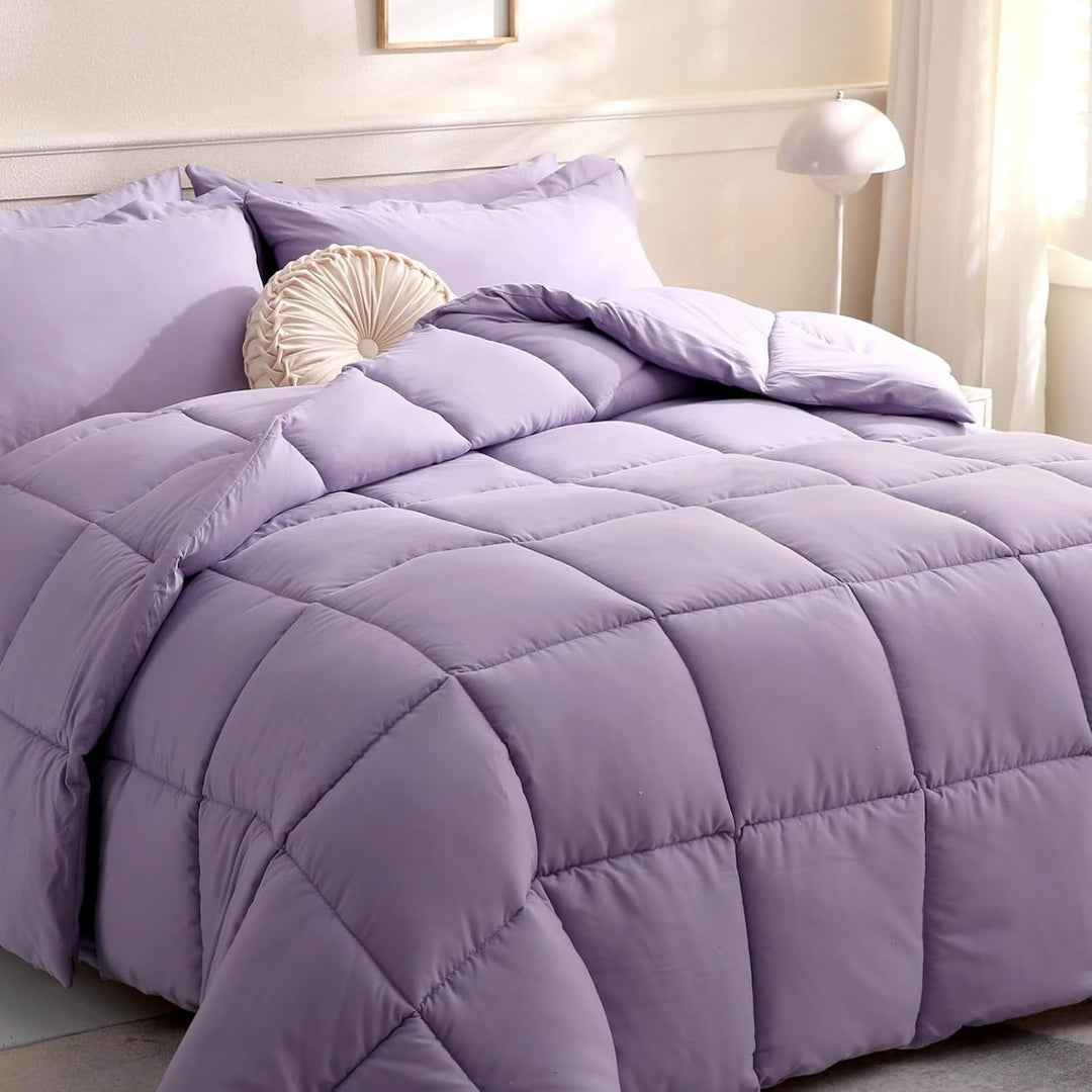 Ultra-Soft Premium All-Season Comforter Stornfield