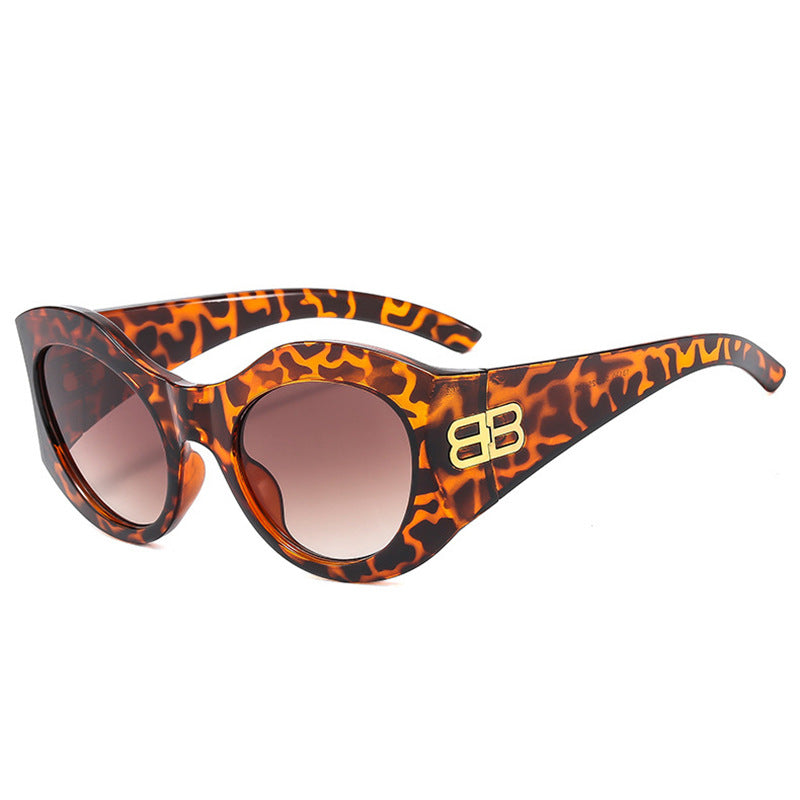 Women's Designer Cat-Eye Sunglasses with Elegant Profile and UV Protection Stornfield