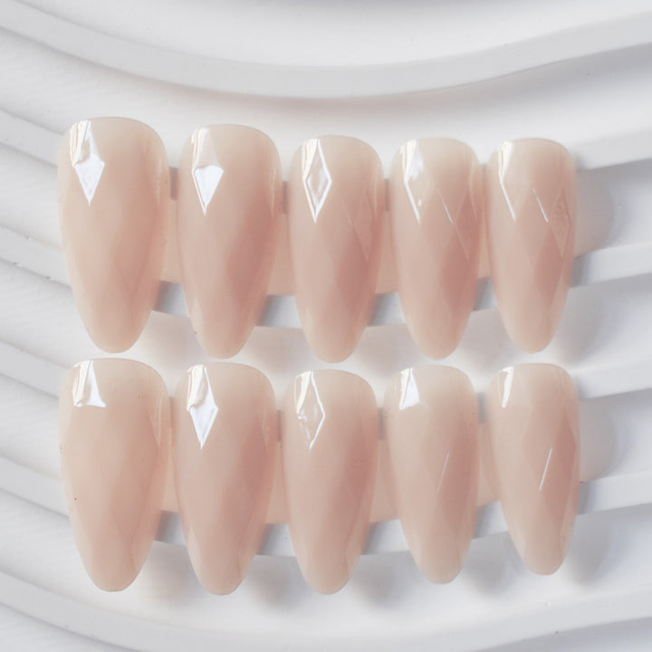 Diamond-Shaped Glossy Nail Extensions Stornfield