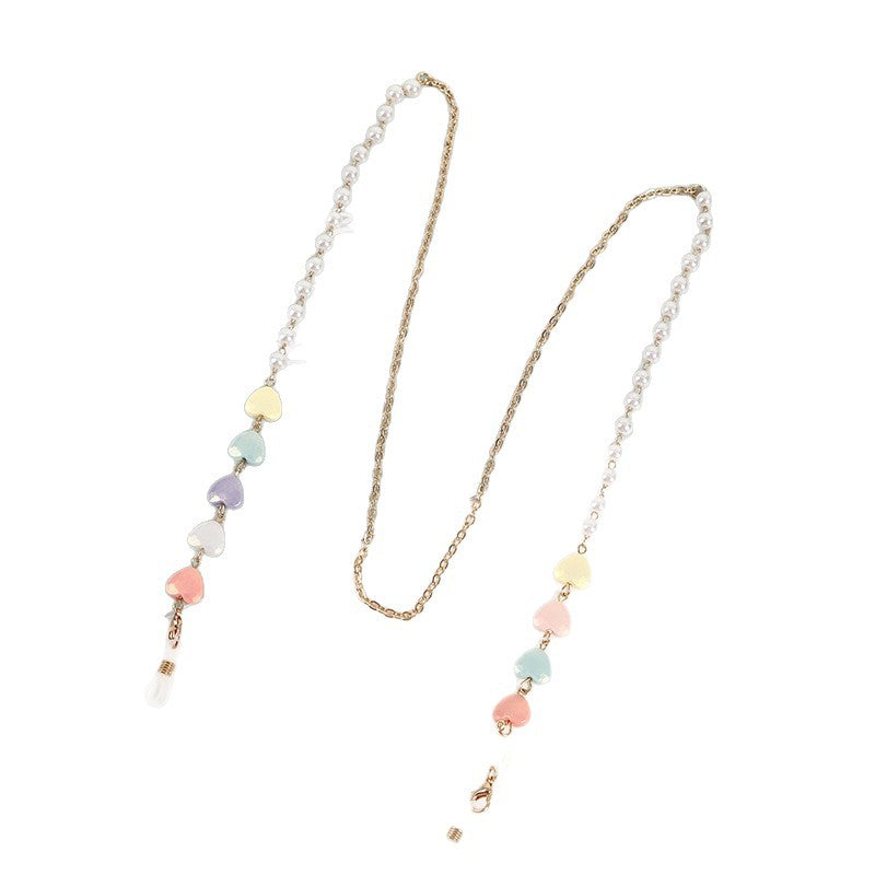 Heart Charm Eyewear Chain Stornfield
