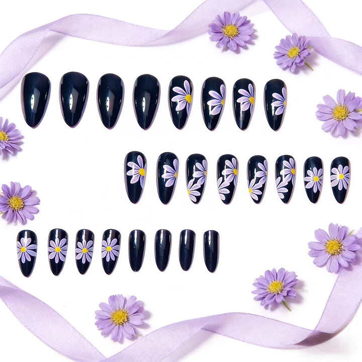 Artificial nails with floral patterns and elegant design Stornfield