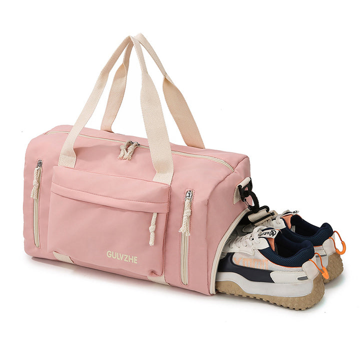 Sporty travel bag with versatile organizational options Stornfield