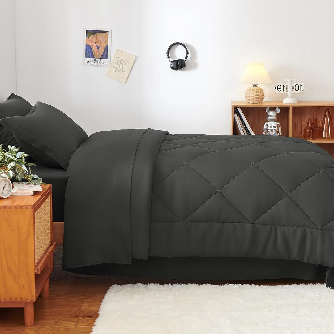 Luxurious Diamond Quilted Comforter Set Stornfield