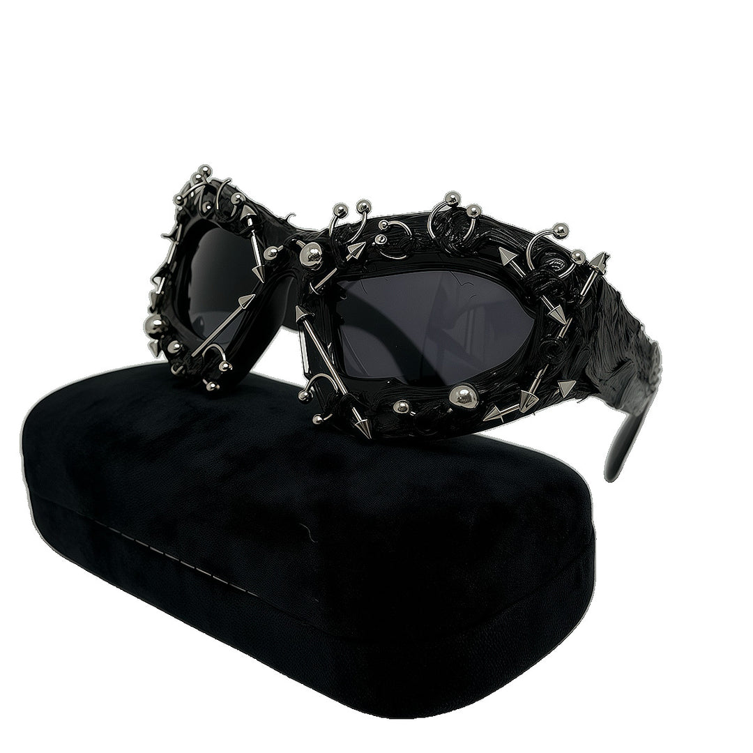 Ladies fashionable sports sunglasses with pointed details Stornfield