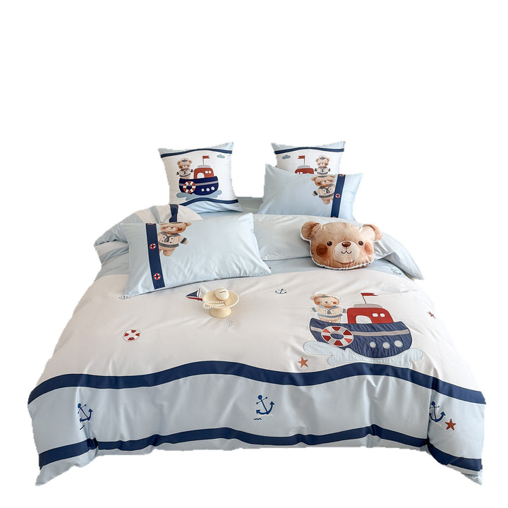 Kids bedding set with nautical bear print and soft cotton blend