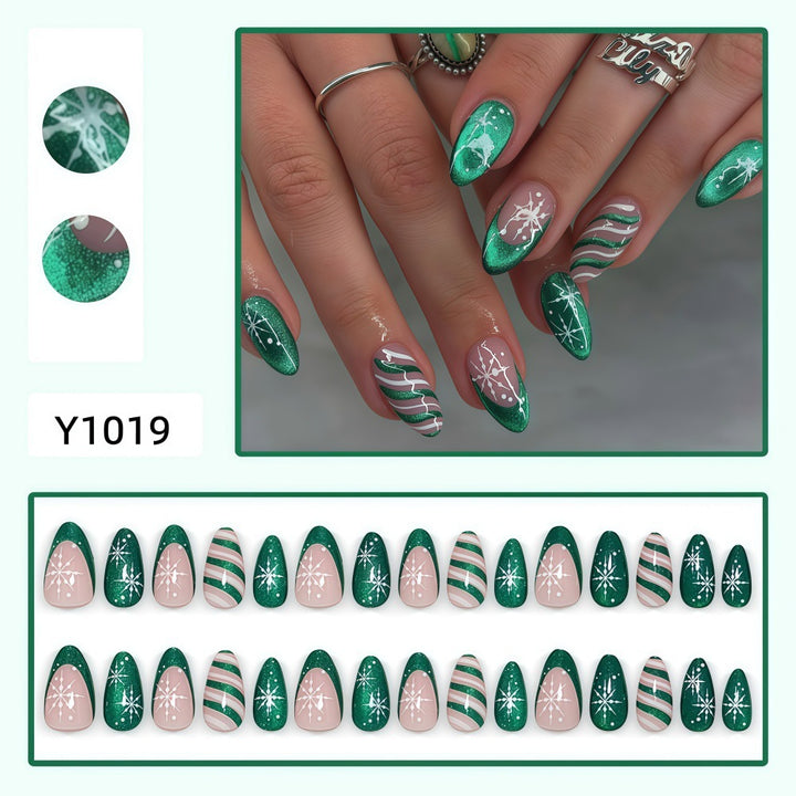 Artificial Nails in Modern Tribal Design Stornfield