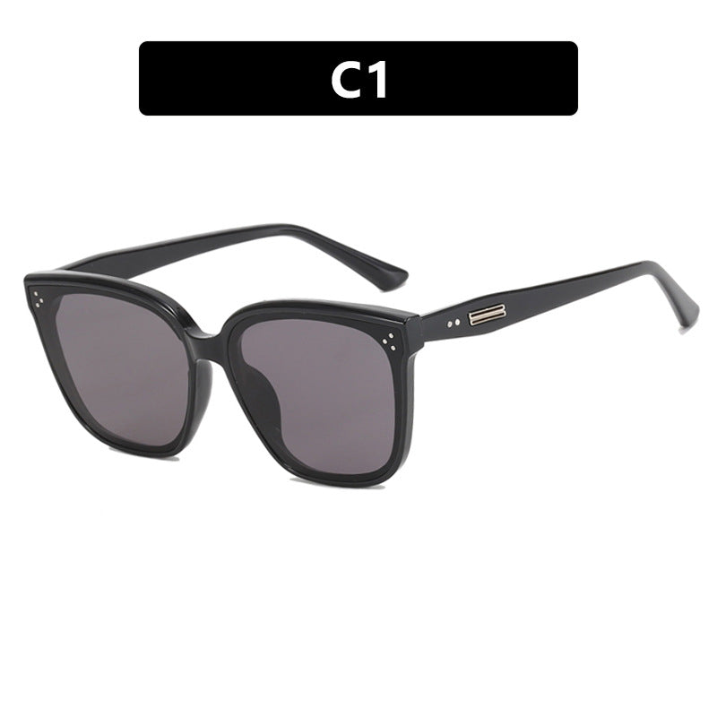 Women's modern oversized sunglasses with elegant, wide frame Stornfield