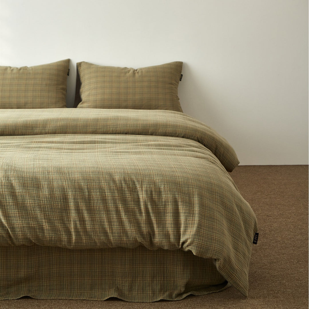 Stonewashed Linen-Blend Duvet Cover Set with Deep-Pocket Skirt & Envelope Shams