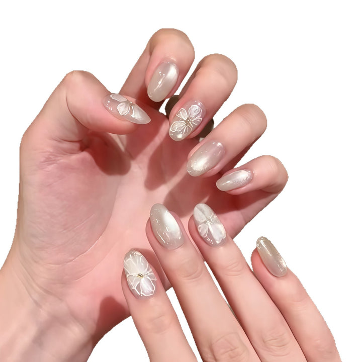 Artificial nails with delicate flower design Stornfield
