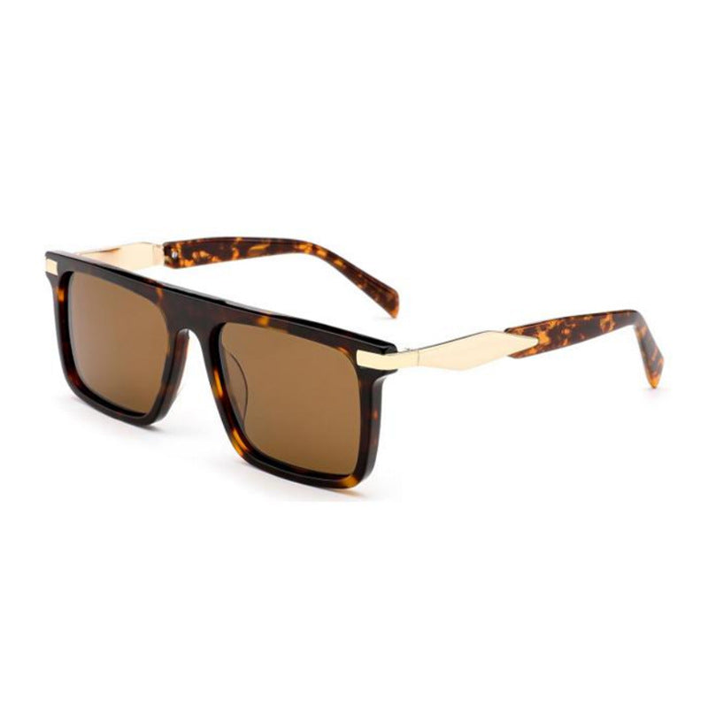 Women’s fashionable sunglasses with extravagant frame Stornfield