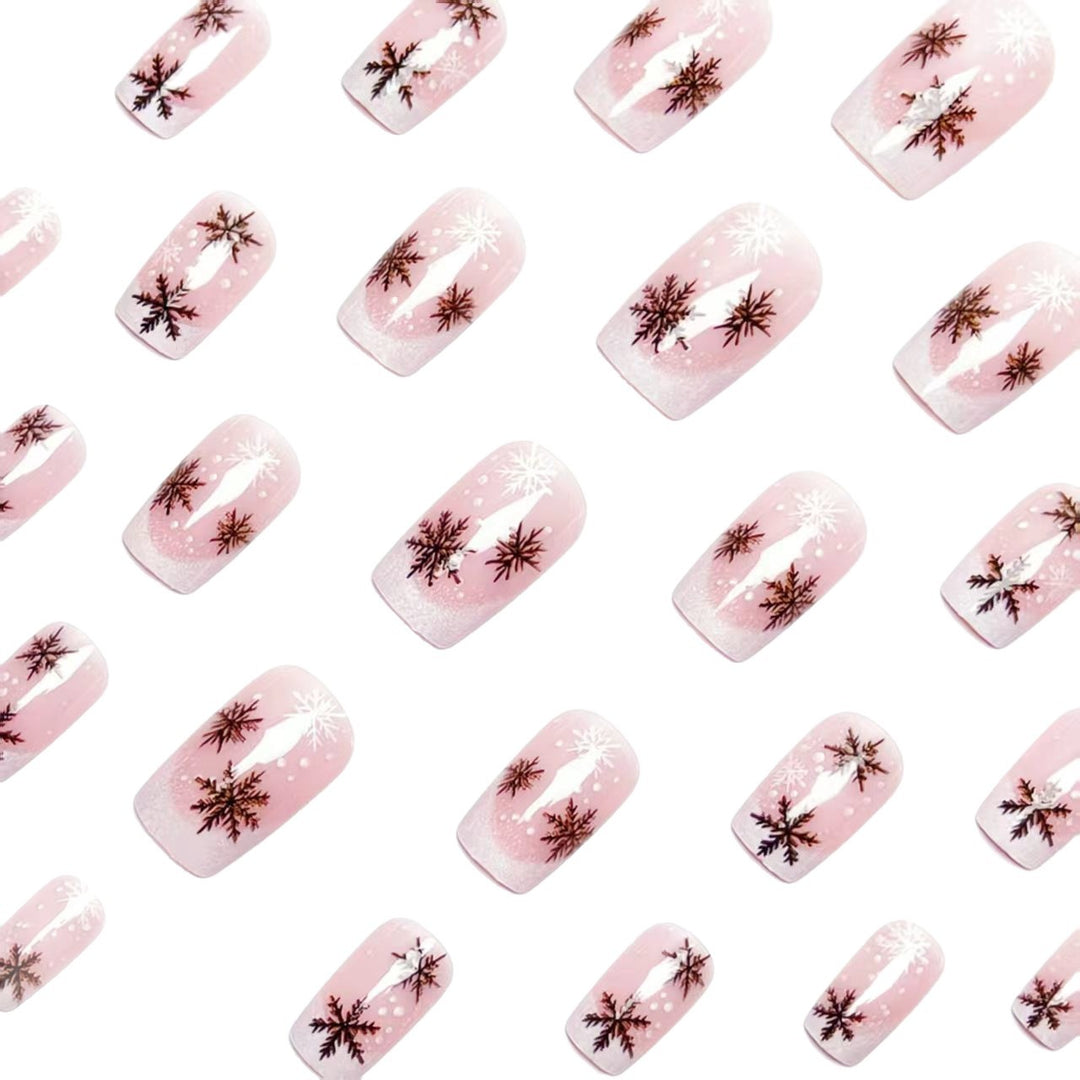 Winter-Themed Nail Art Set Stornfield