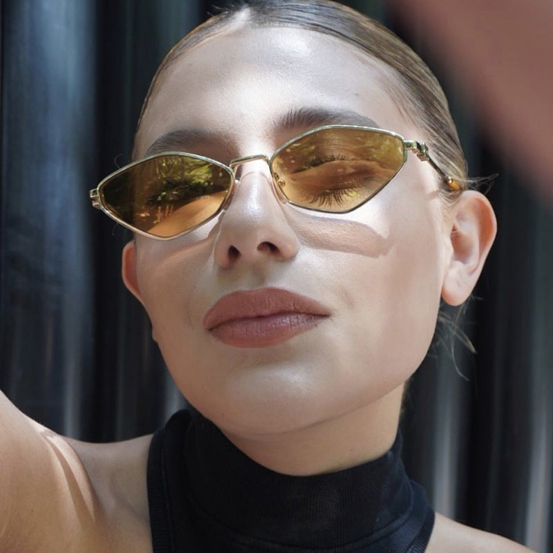 Women's geometric sunglasses with glossy metal frame and polarized lenses Stornfield