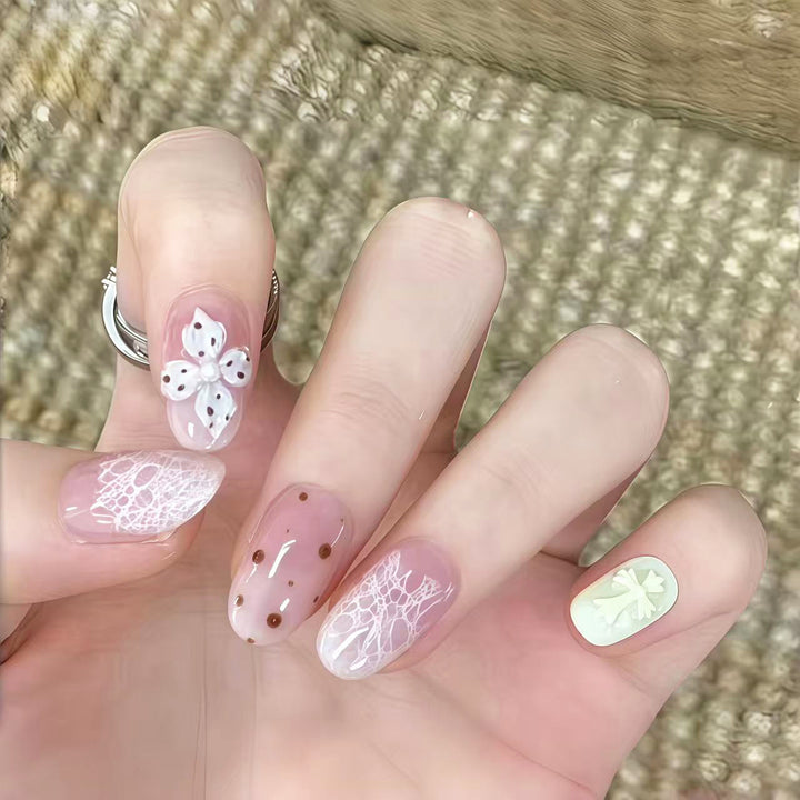 Floral Lace Design Press-On Nail Set
