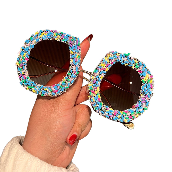 Women's fashion sunglasses with creative structures and colorful accents Stornfield