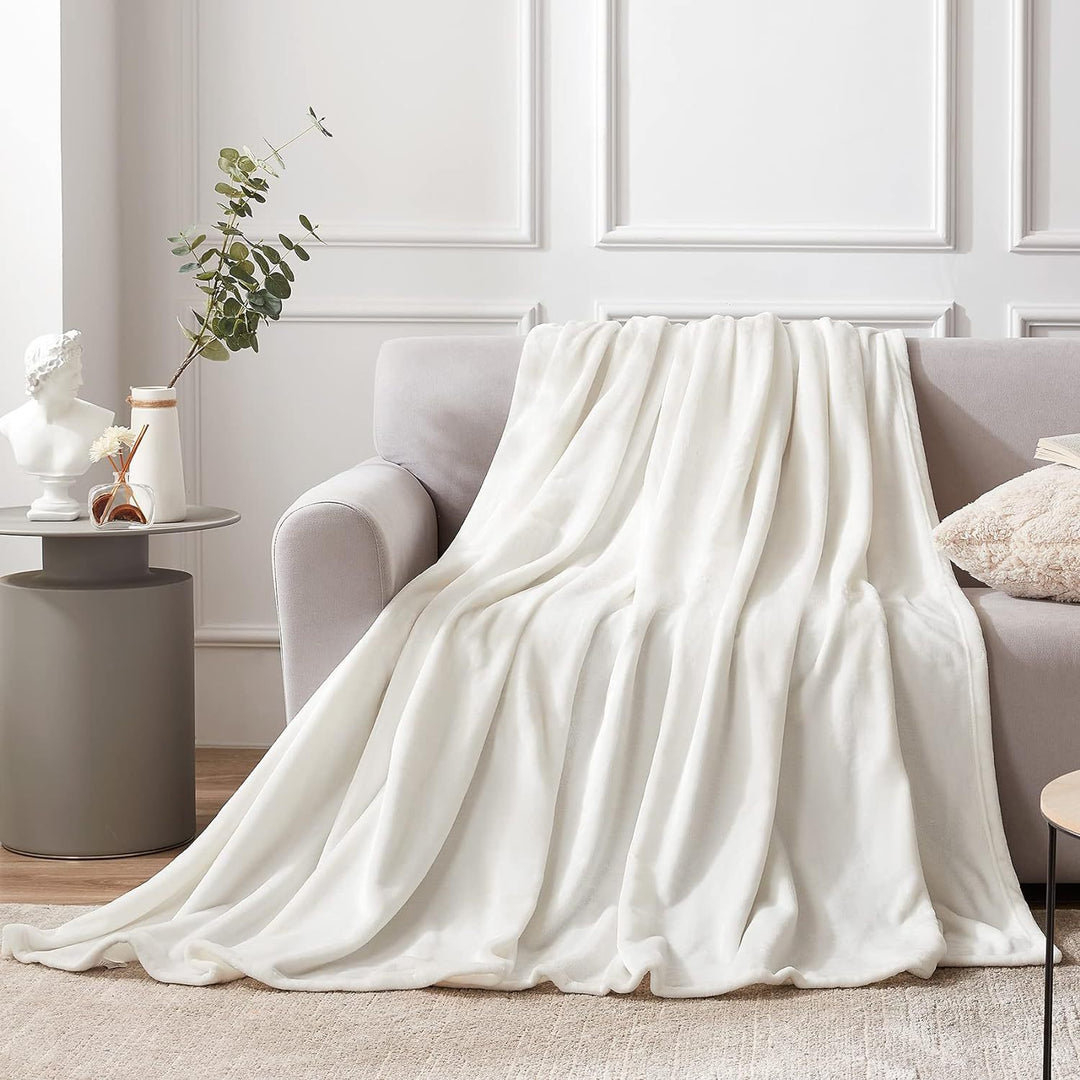 Cozy Plush Throw Blanket Stornfield