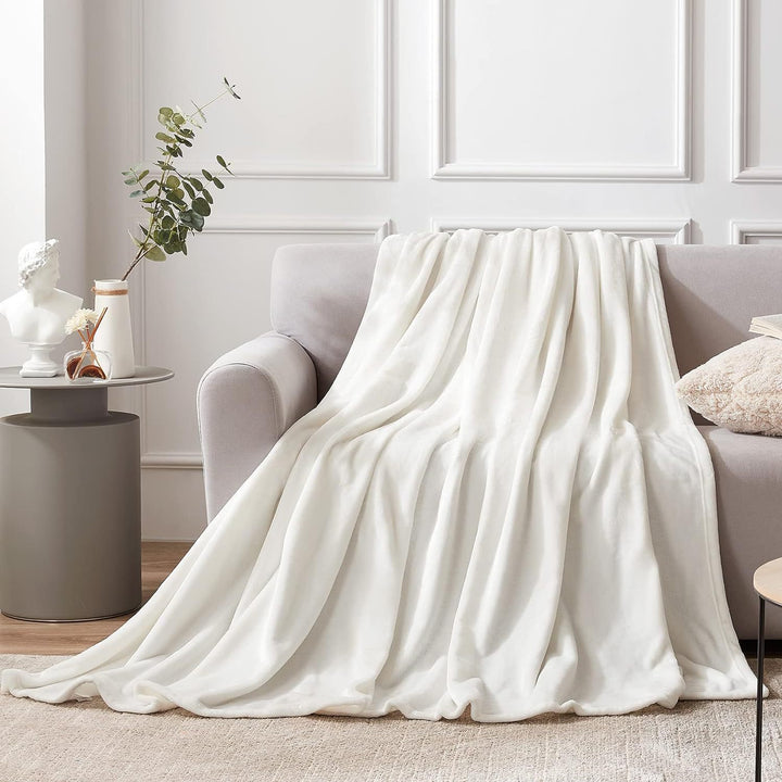 Cozy Plush Throw Blanket Stornfield