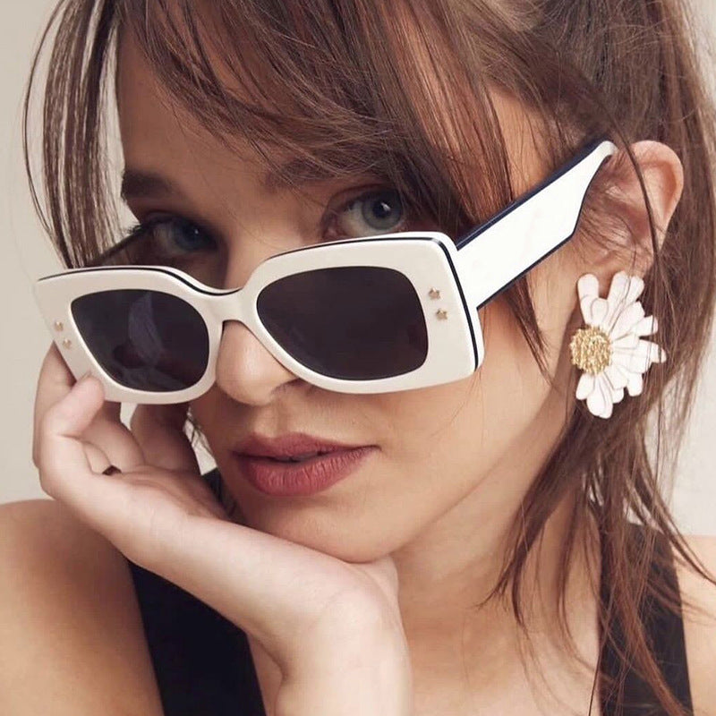 Ladies extravagant square sunglasses with stylish details Stornfield