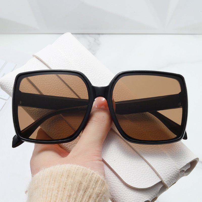 Ladies oversized sunglasses in modern tortoiseshell design Stornfield