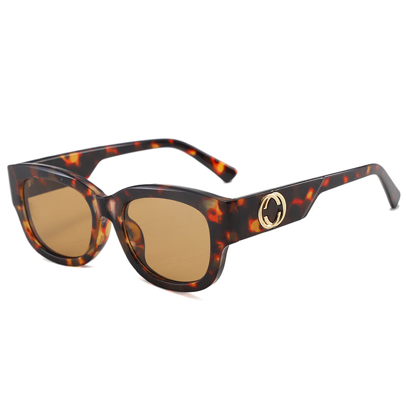 Women's sunglasses in exclusive design with fashionable frame and UV protection Stornfield