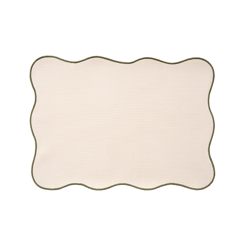 Table mat made of microfiber with wavy hem