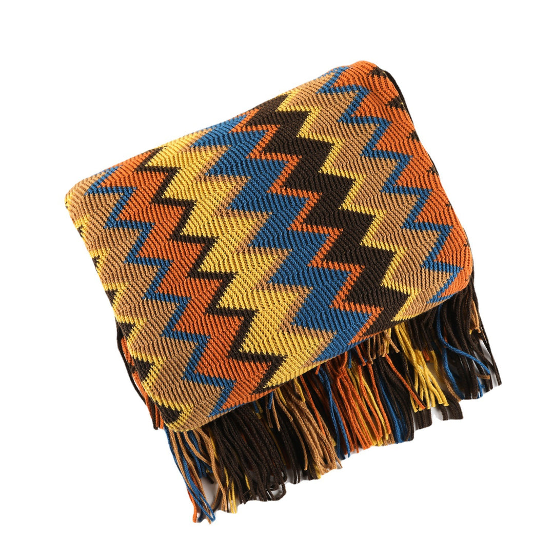 Zigzag Pattern Decorative Throw Blanket