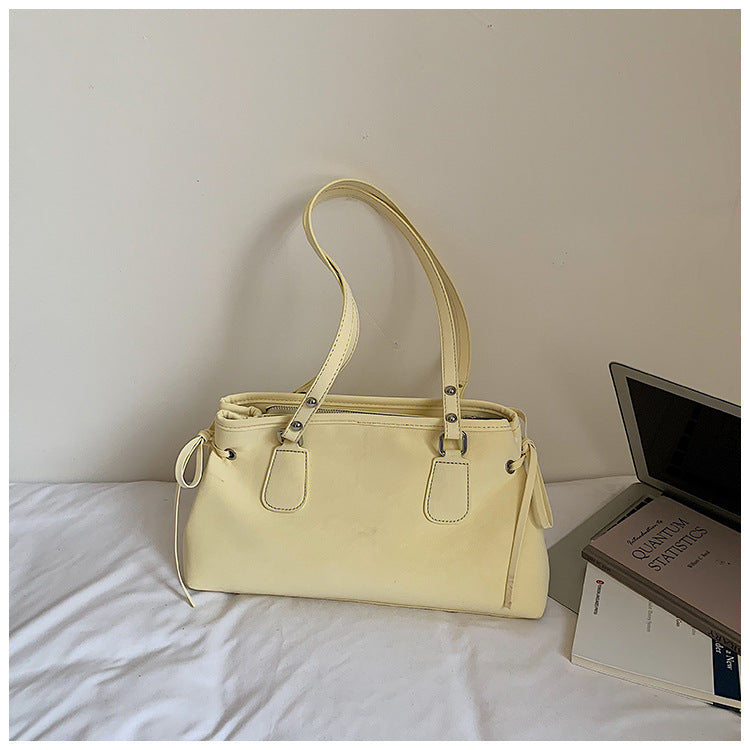 Trendy Polka Dot Handbag Stornfield