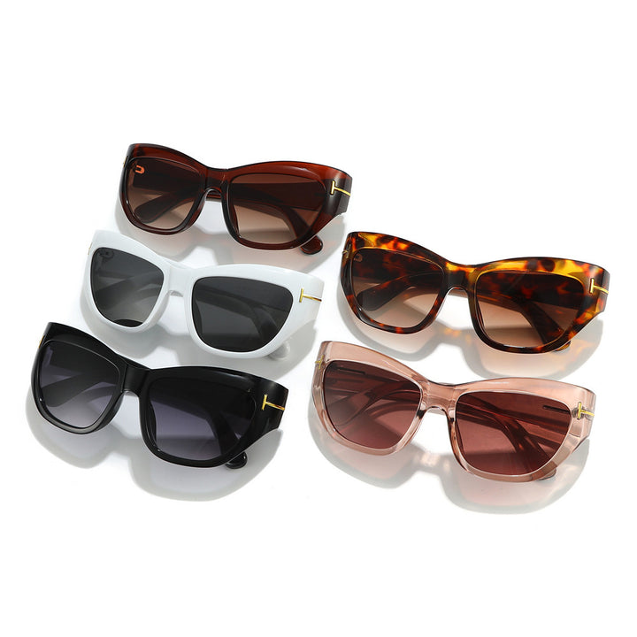 Chic Oversized Square Sunglasses Stornfield