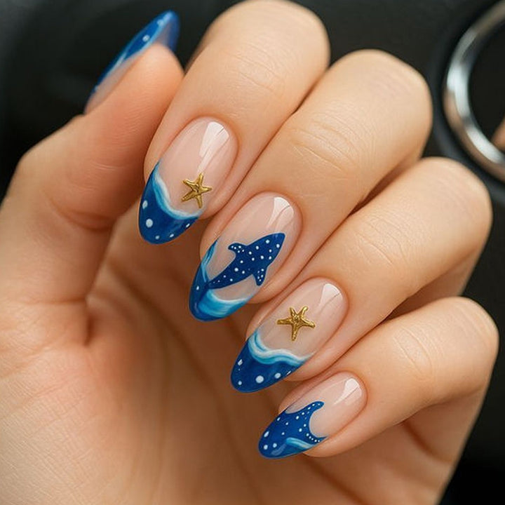Artistic Ocean-Themed Nail Art Set Stornfield