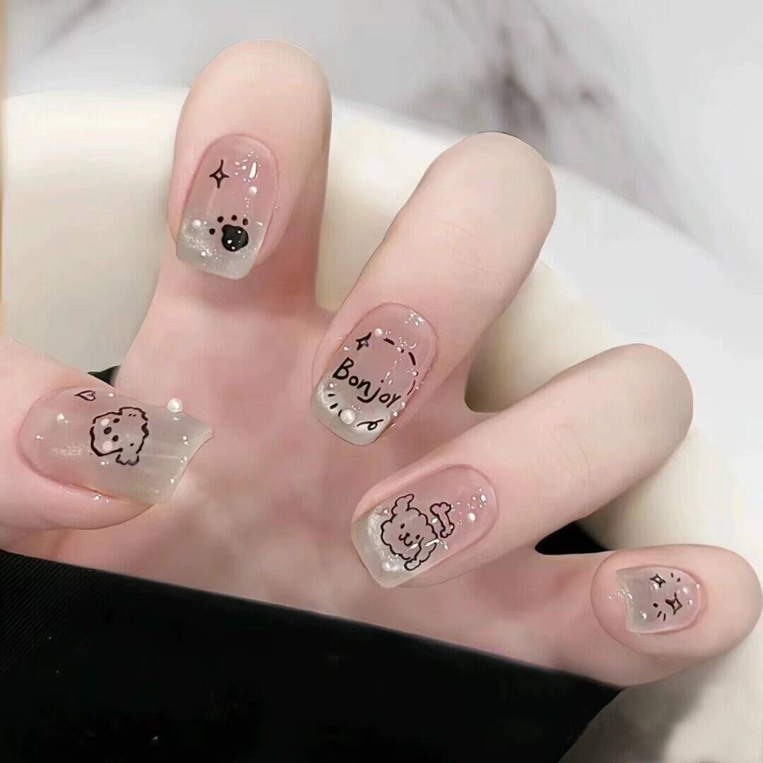 Artistic Floral-Embellished Press-On Nail Art Stornfield