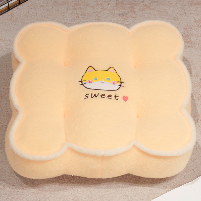 Plush pillow with animal-friendly design Stornfield