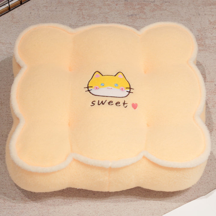 Plush pillow with animal-friendly design Stornfield