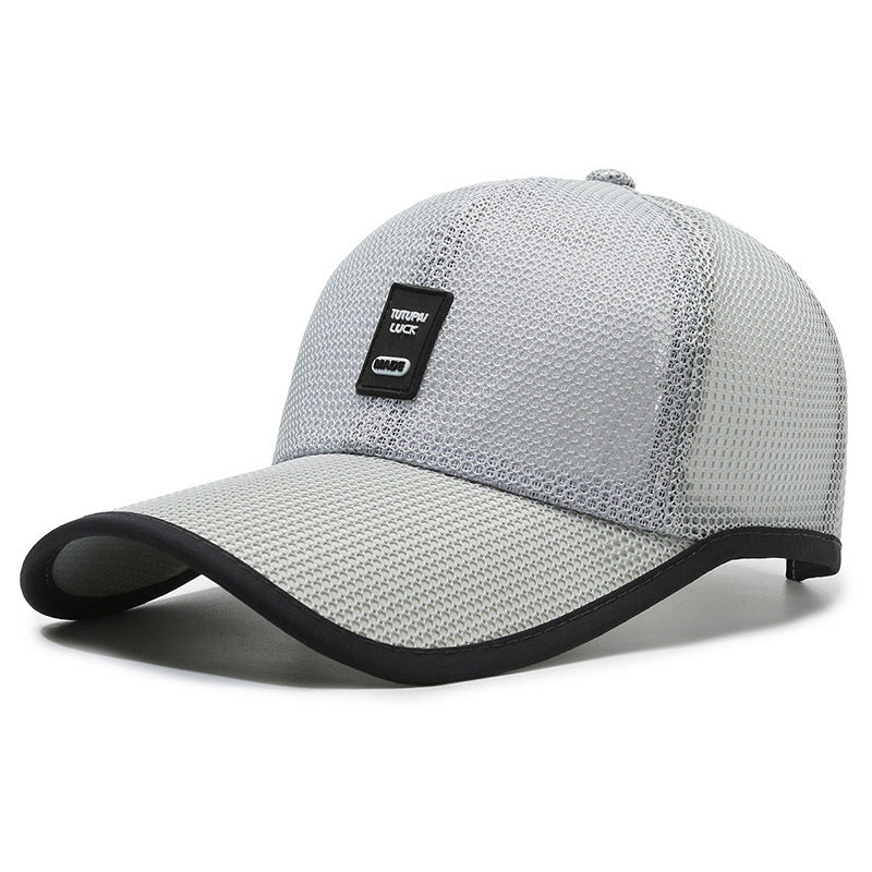 Sun protection cap with integrated solar fan Stornfield