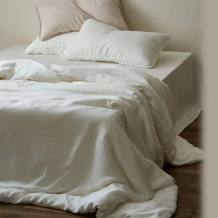 Washed Linen-Blend Ruffled-Edge Duvet Cover Set with Pillow Shams