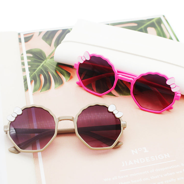 Women's playful sunglasses in creative design Stornfield