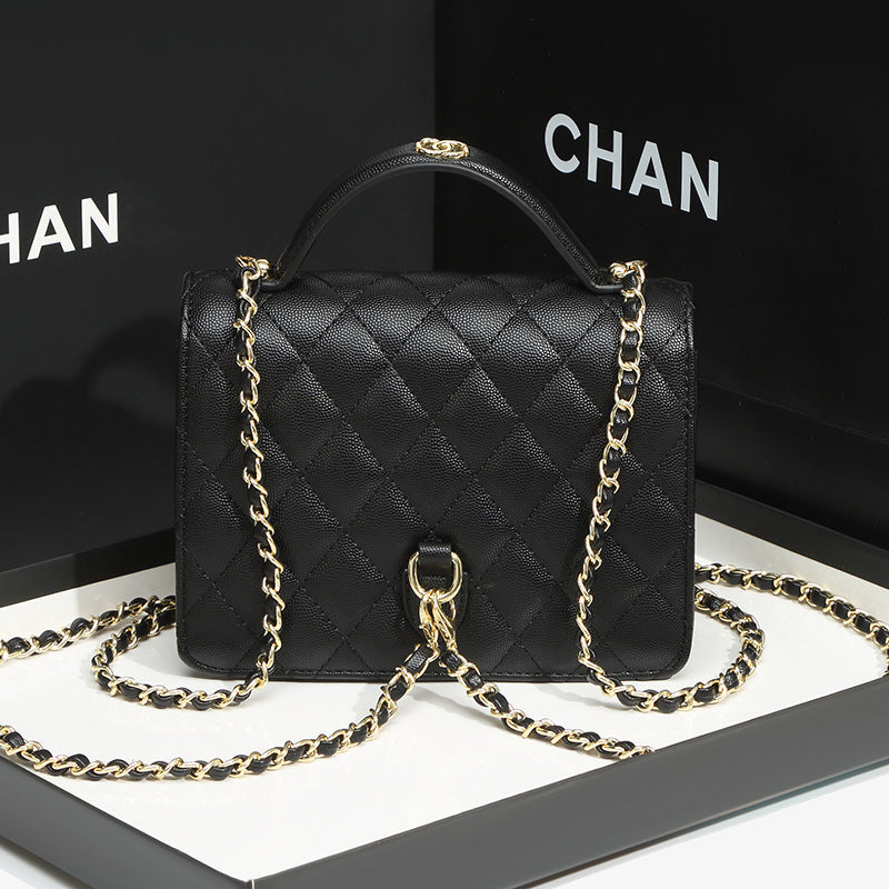Elegant Quilted Crossbody Bag