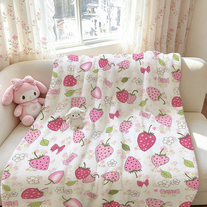 Strawberry-Themed Cozy Fleece Blanket