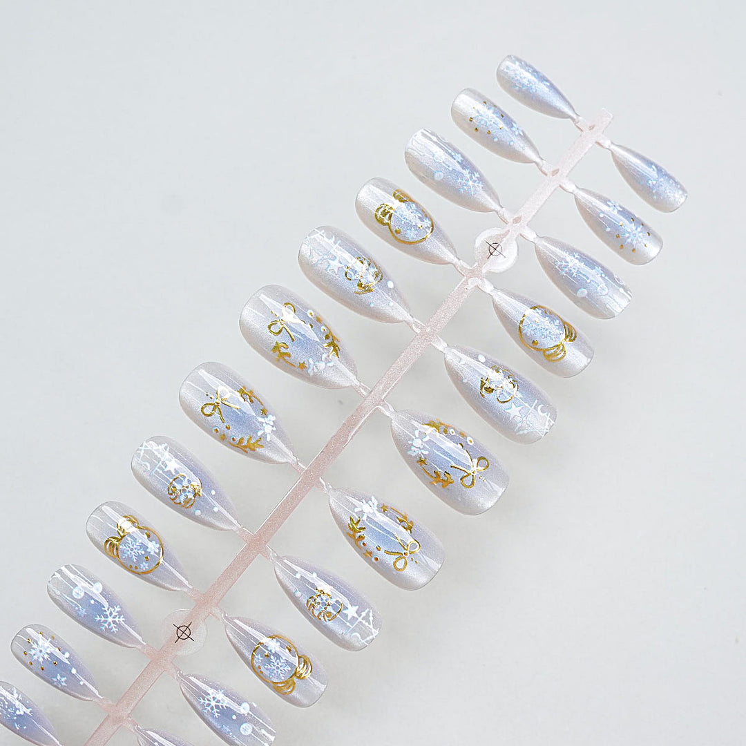 Decorative Holiday Nail Art Tips Stornfield
