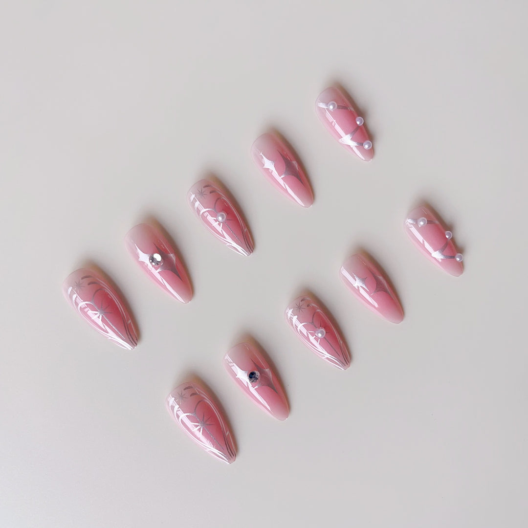 Acrylic Nail Set with Elegant 3D Design and Glamorous Accents Stornfield