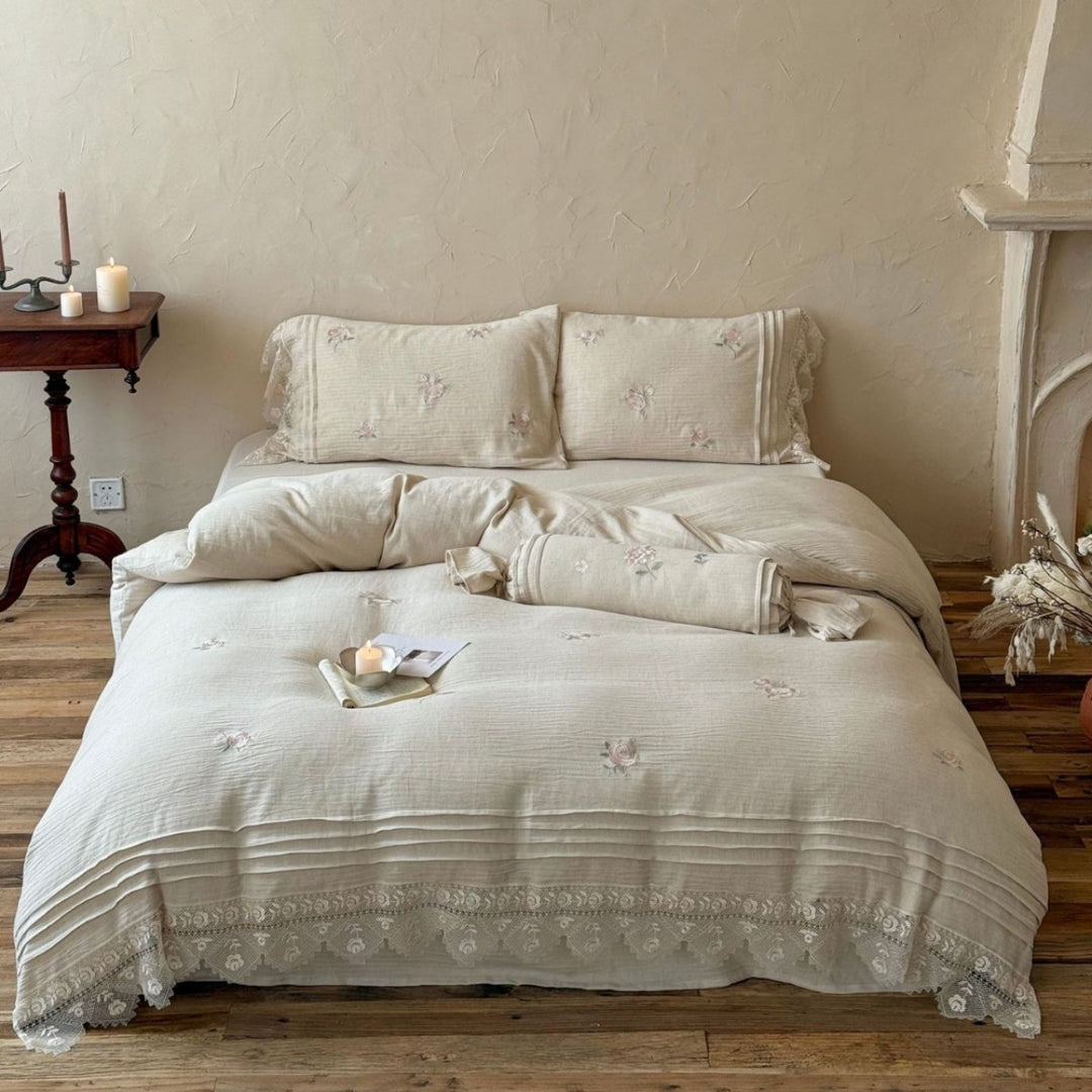 Embroidered Vintage Linen-Blend Duvet Cover Set with Pintuck Pleats & Lace Hem