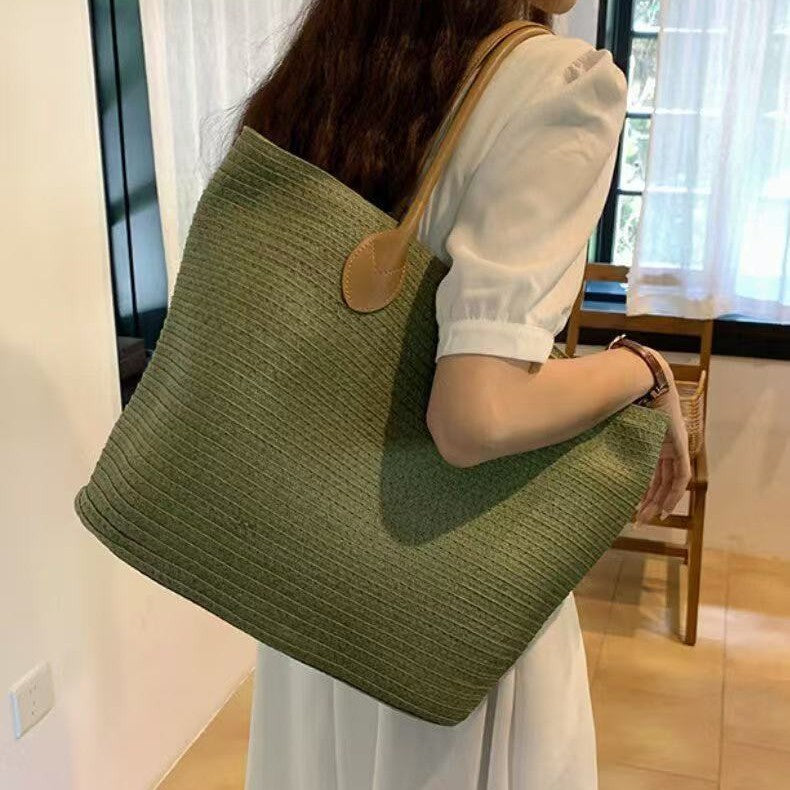 Stylish and Spacious Everyday Bag Stornfield